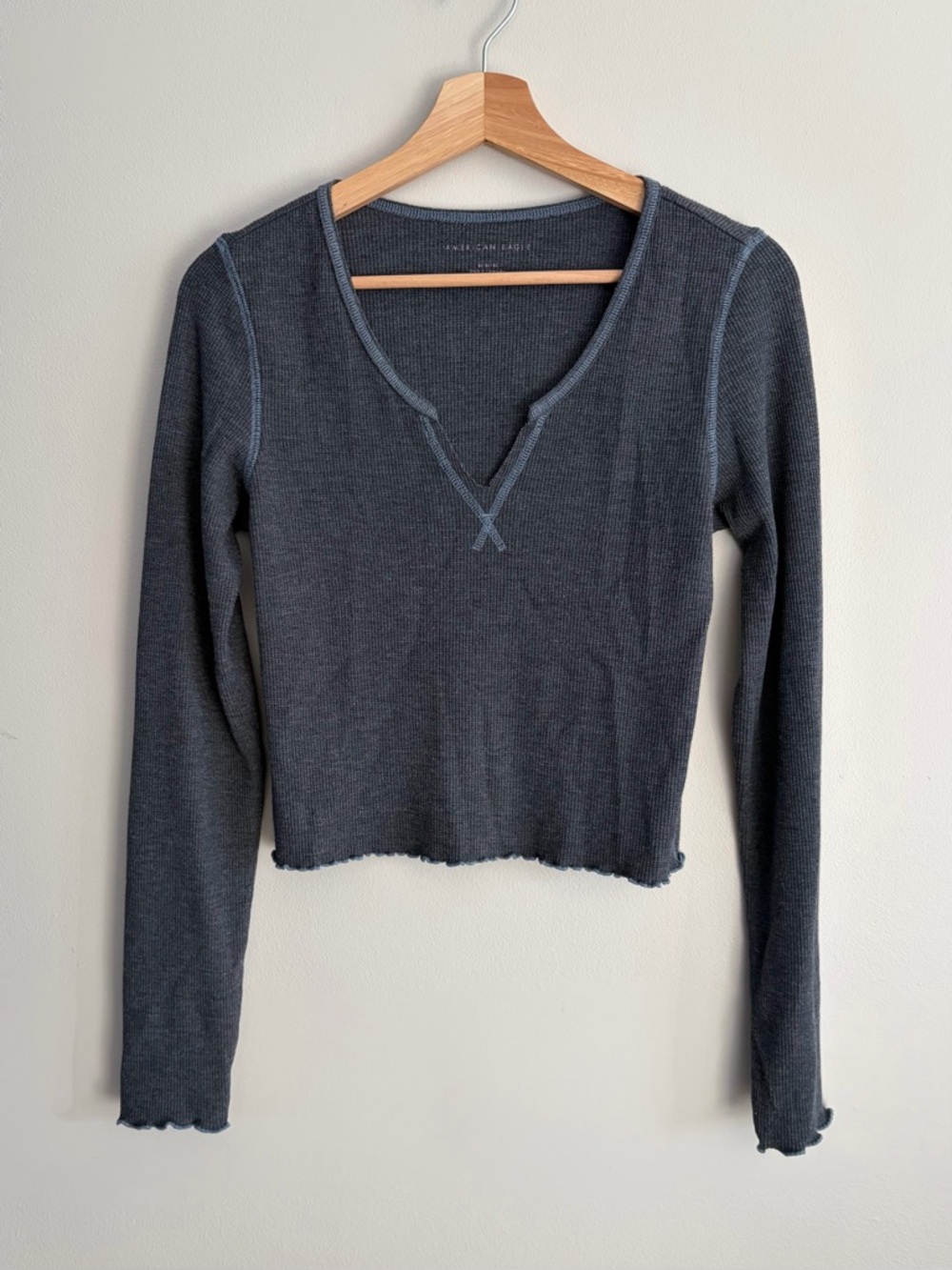 American Eagle Outfitters Blue - Gray Long-Sleeve V-Neck Top